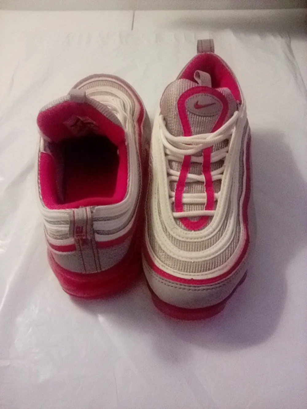 Nike Kids' Red and White Air Bubble Sneakers